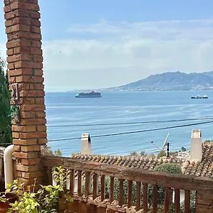 Apartment Marvellous Mediterranean And Mountain Views, Malaga