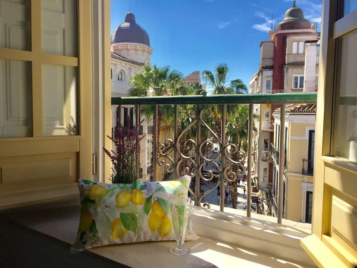 Natura Suite Málaga 0*,